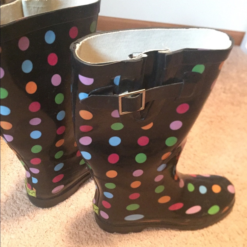 Rain boots